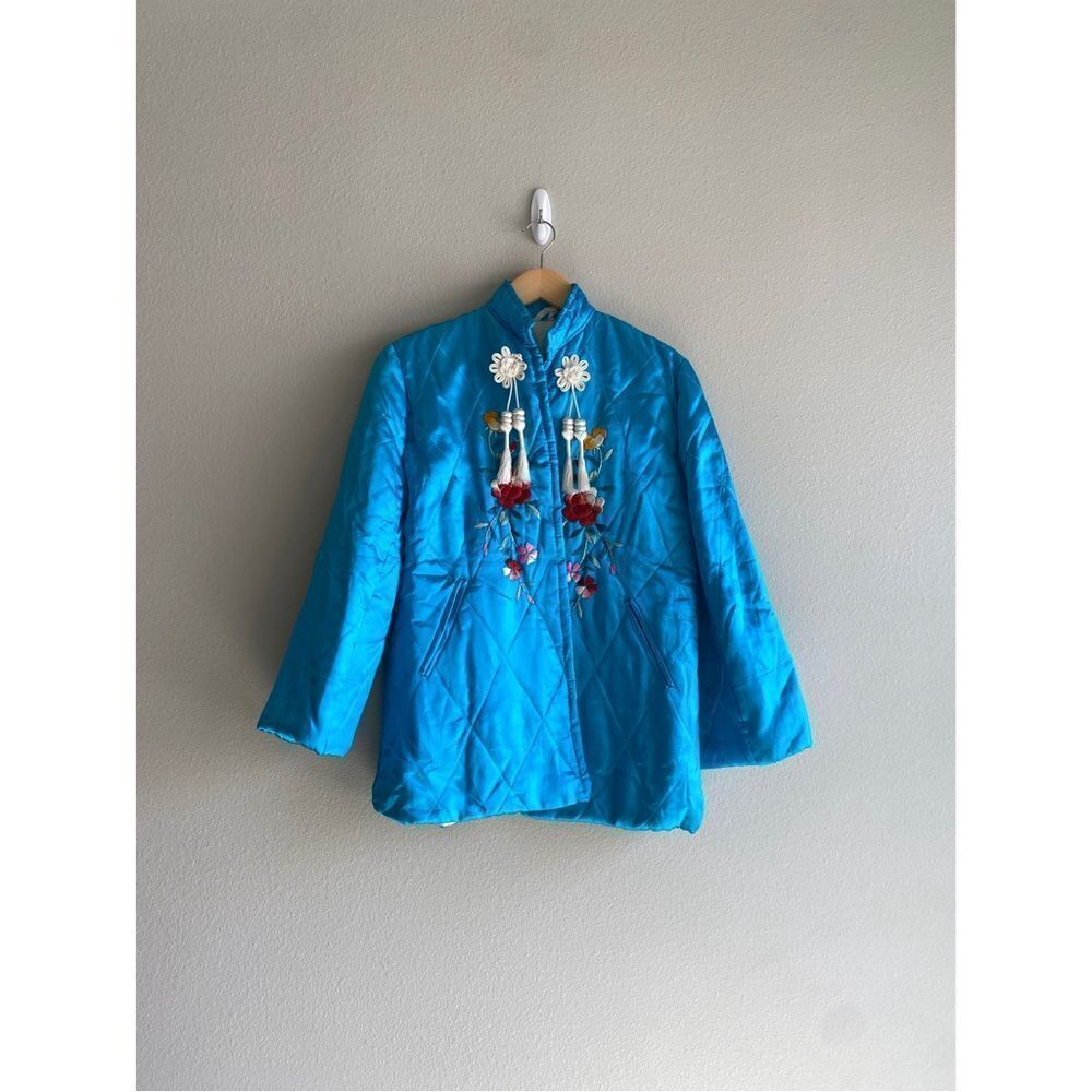 Vintage blue floral embroidered quilt tassel jacket
